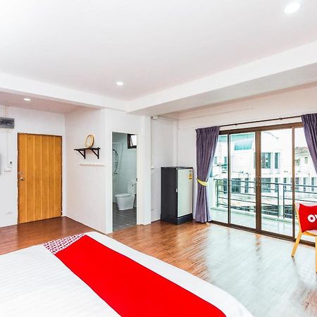 Oyo 435 Frame Residence Phuket Bagian luar foto