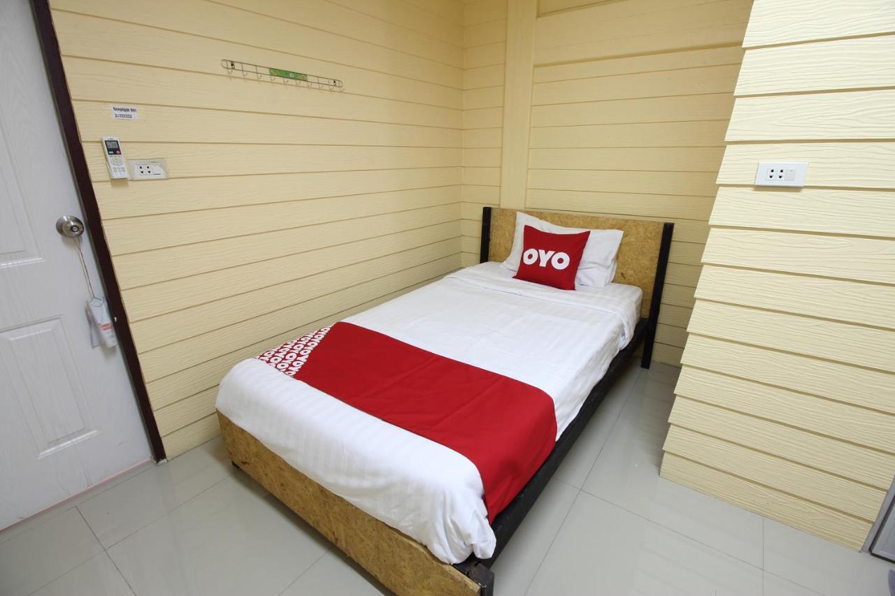 Oyo 435 Frame Residence Phuket Bagian luar foto